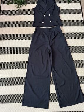 SHEIN Black Sleeveless Double-Breasted Vest with Wide-Leg Pants